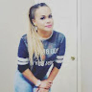 Meet your Posher, Ines